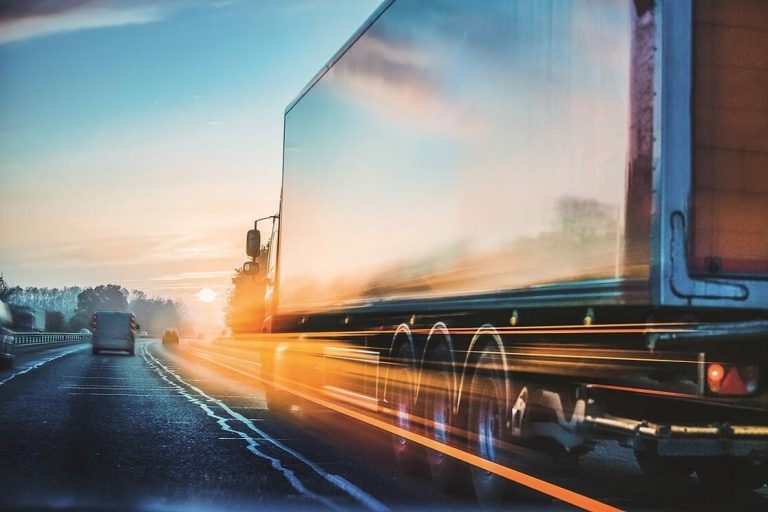 Atenție! Amenzi mărite din 20 august 2022 pentru lipsa rovinietei